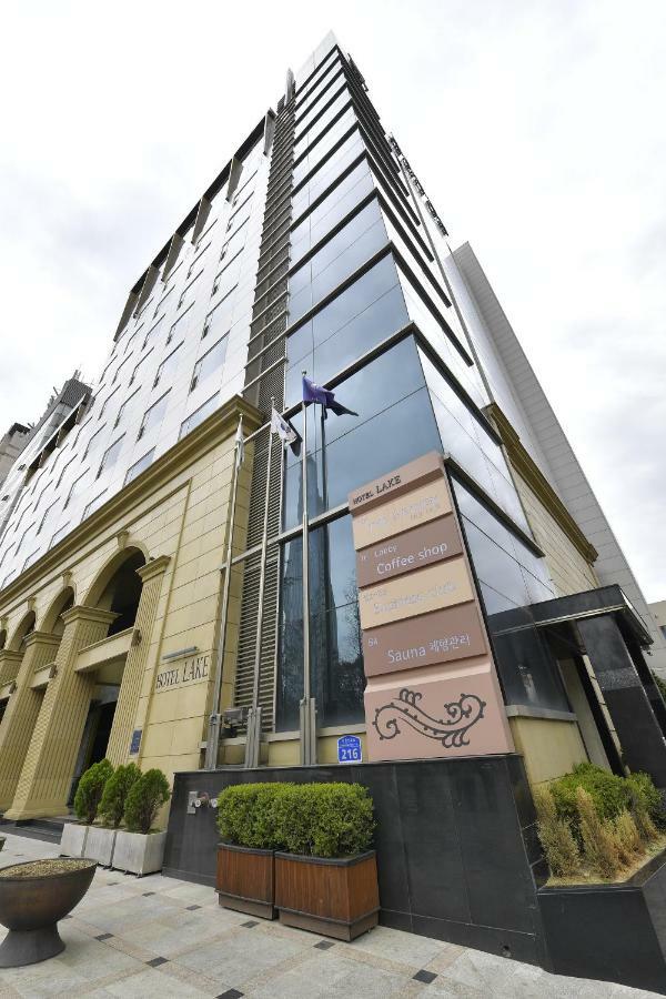 Lake Tourist Hotel Seoul Exterior photo